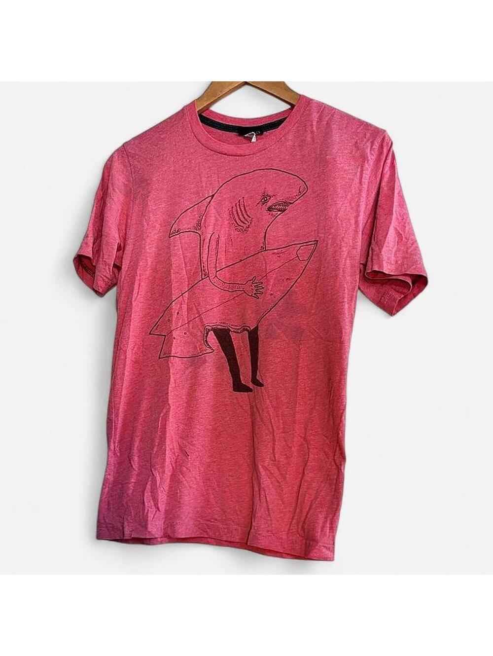 Volcom Men's Pink and Red Tshirt